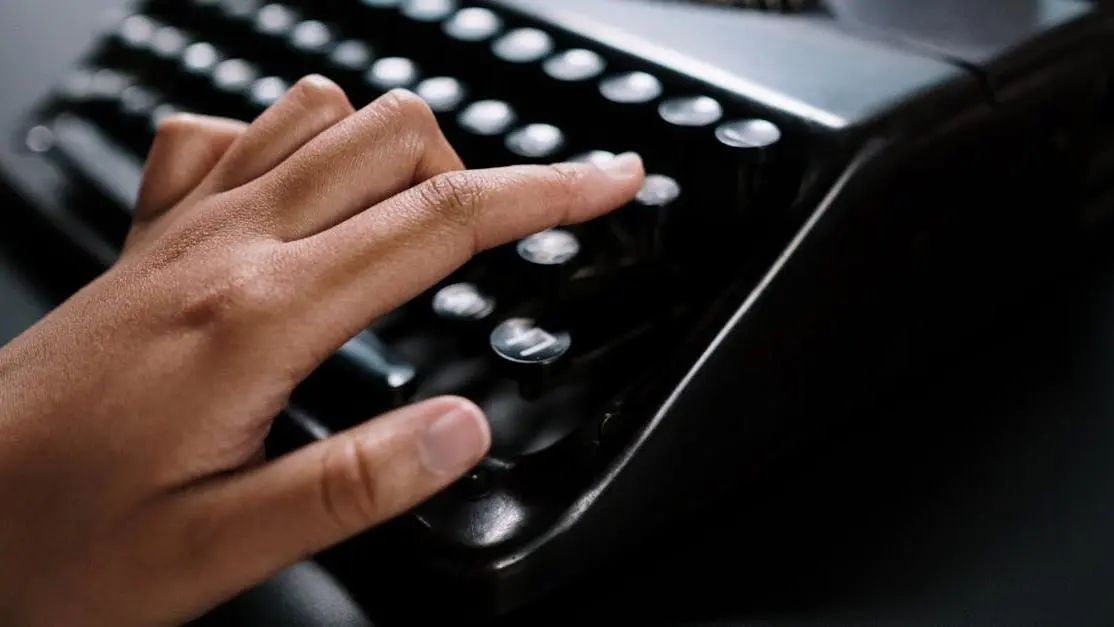 Creating an effective one-page pitch on a typing machine